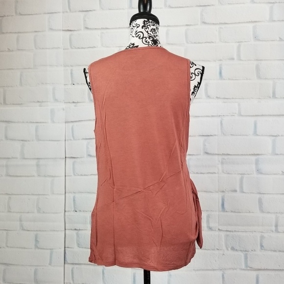 Trouve size l sleeveless stretch knit top side tie - Picture 8 of 8